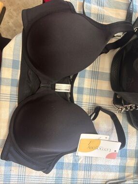 Women's Black T-Shirt Bra - Smooth Coverage